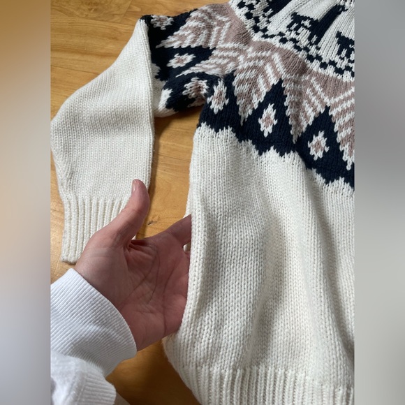 Fair Isle White and Black Full Zip Sweater - Picture 4 of 5